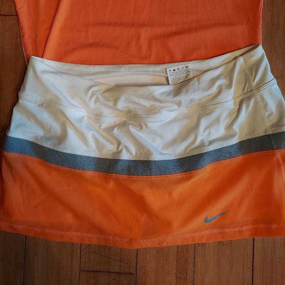 Nike 1 top 2 skorts set dri-fit like new sz large - Picture 4 of 7